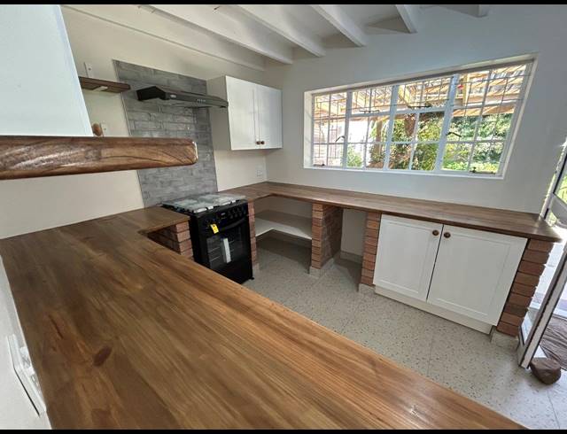 5 BEDROOM HOUSE FOR SALE IN NOORSEKLOOF